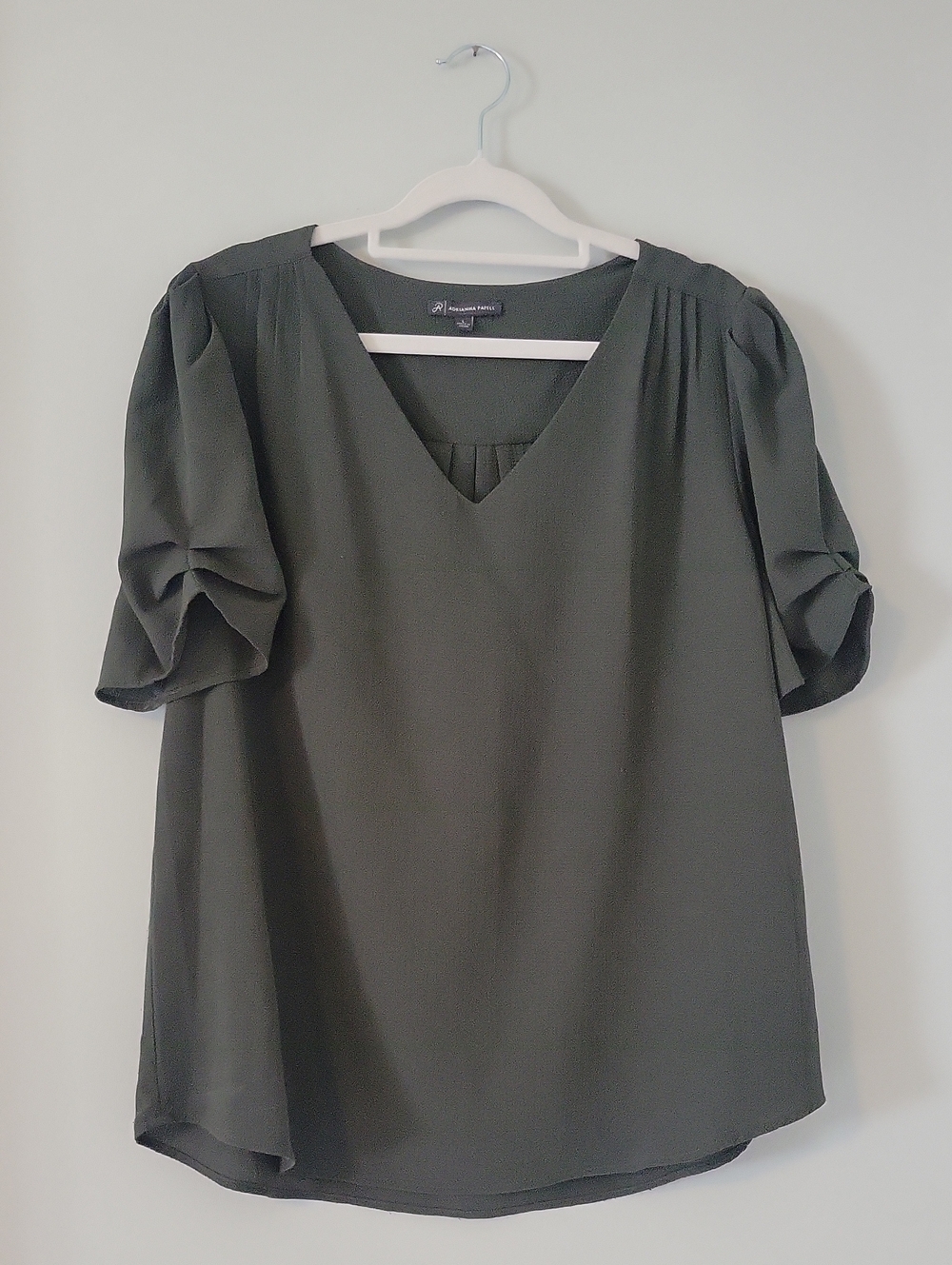 Adrianna Papell Olive Green V-Neck Puff Sleeve Blouse